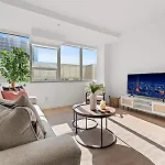 Chic Urban Retreat In Heart Of La, Steps From Attractions!