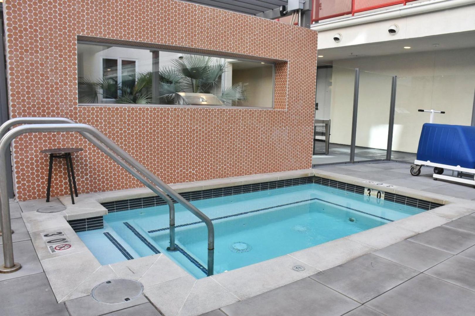 Chic Urban Retreat In Heart Of La, Steps From Attractions! Hotel Los Angeles